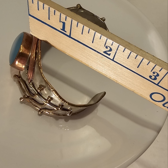 RARE Vintage Chalcedony Gemstone  Handmade Artisian Cuff Bracelet Hand-Hammered - Picture 7 of 9